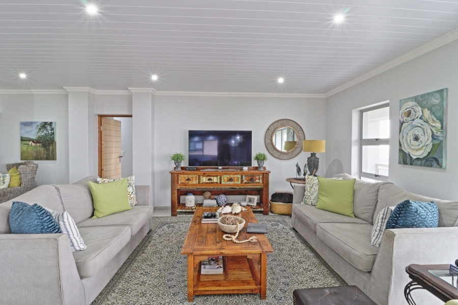4 Bedroom Property for Sale in Monte Christo Western Cape